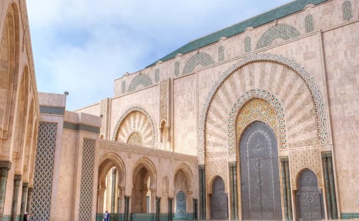 Guided tour from Marrakech to Casablanca